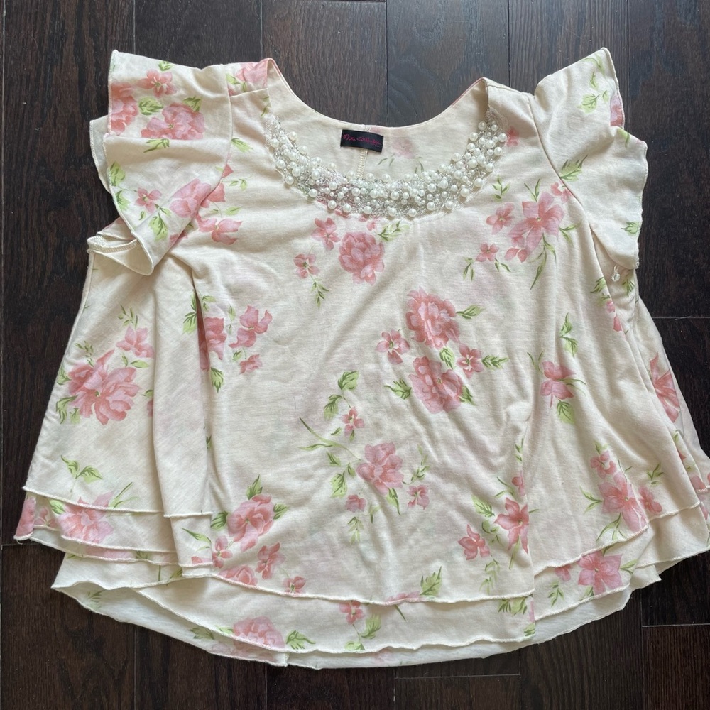 Japanese Harajuku Vivi floral pearl top